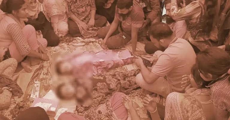 মৃত দুই শিশুর মরদেহ নিয়ে স্বজনরা